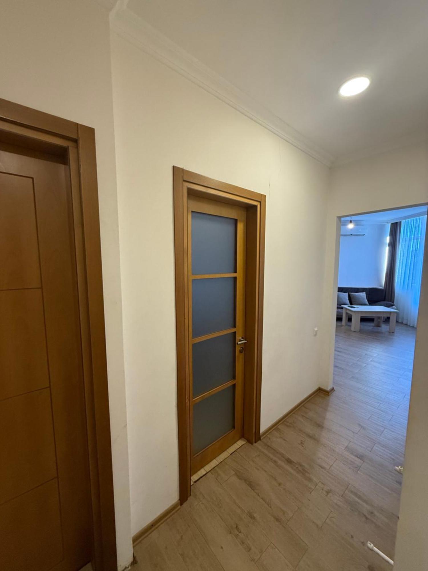 Apartment On Melikishvili 51 巴统 外观 照片